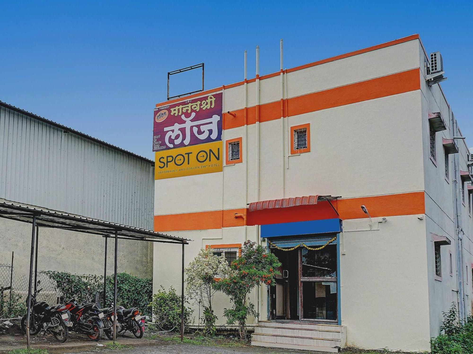 Hotel O Manav Shree Lodge Phursungi Exterior photo