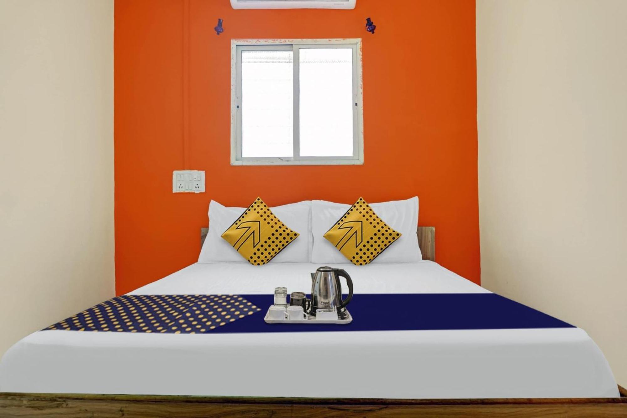 Hotel O Manav Shree Lodge Phursungi Exterior photo